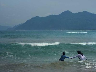 Hunting Foto di Ujung Barat Indonesia, Yuk ke Pantai Lhoknga