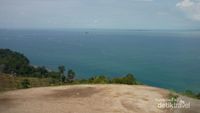 Indah Sejauh Mata Memandang dari Bukit Langkisau