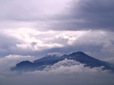 Indahnya Negeriku, Indonesia