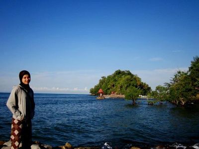 Indonesia Tampak Lebih Indah di Pantai Painan