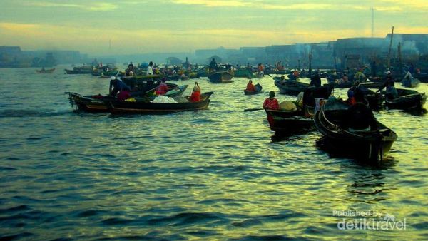 Ini Dia Dua Pasar Terapung Ikon Banjarmasin