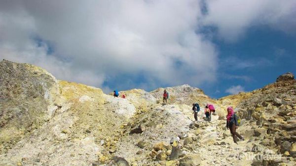 Ini Potret 3 Gunung Cantik di Garut