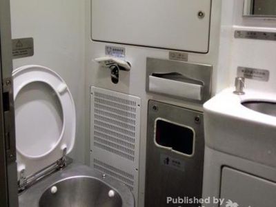 Ini Sensasi Naik Bullet Train di China