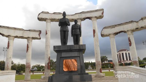 Instagenic, Ini Patung-Patung Pahlawan  di Surabaya