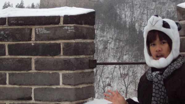 Jatuh Bangun di Atas Salju Tembok Besar China