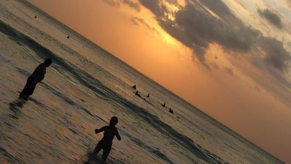 Jingga di Kala Senja