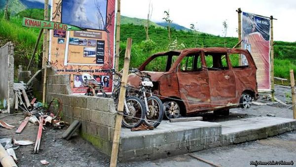 Kampung Kinahrejo, Bukti Kebesaran Merapi