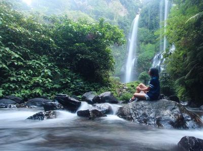Kamu Pasti Belum Tahu, Ada Air Terjun Seindah Ini di Bali