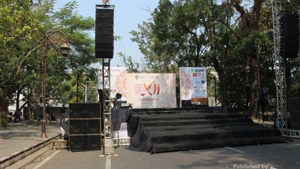 Karnaval Kostum Unik di Solo Batik Carnival