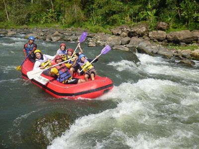 Ke Yogya-Magelang, Coba Rafting dan Mobil Off Road