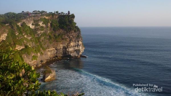 Keindahan Tebing Uluwatu, Nggak Ada Matinya!