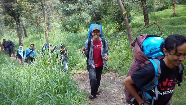 Keroyokan Mendaki Merbabu