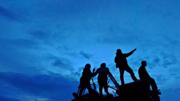 Libur Imlek, Nikmati Sunrise di Kaki Merapi