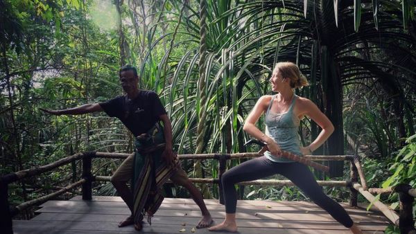 Liburan Sambil Belajar Yoga di Sumba