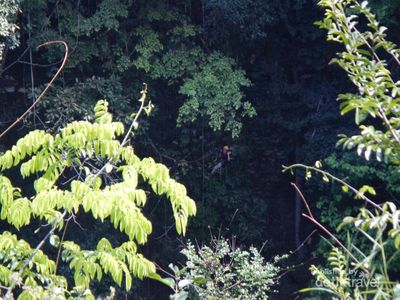 Mandi Cahaya Surga di Gua Jomblang
