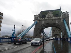 Masuk ke Bagian-bagian Tower Bridge, Ikonnya Kota London