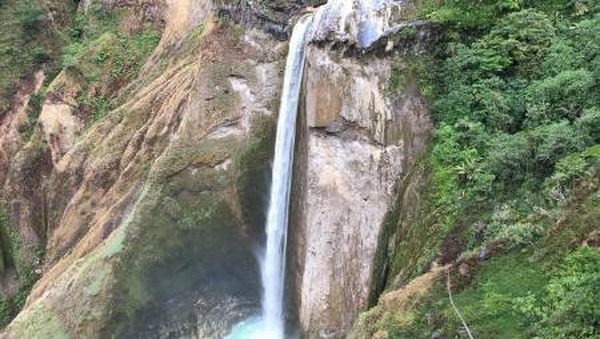 Megahnya Gunung Rinjani Via Torean