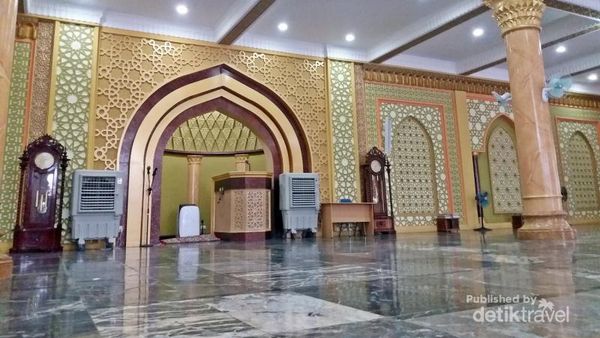 Megahnya Masjid Agung Istiqamah Tapaktuan di Aceh