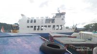 Melihat Keindahan Pulau Lembeh dari Mata Kamera