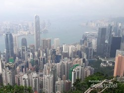 Melihat Pesona Hong Kong dari Ketinggian di Victoria Peak