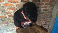 Membaca Al Quran yang Disebut Tertua se-Asia
