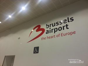 Membandingkan Bandara Brussels, Zurich dan Paris
