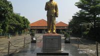 Mengenali MH Thamrin Lebih Dekat
