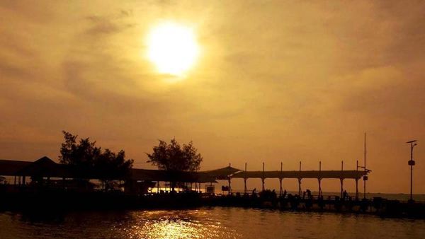 Mengenang Senja Terakhir Tahun 2016 di Pulau Pramuka