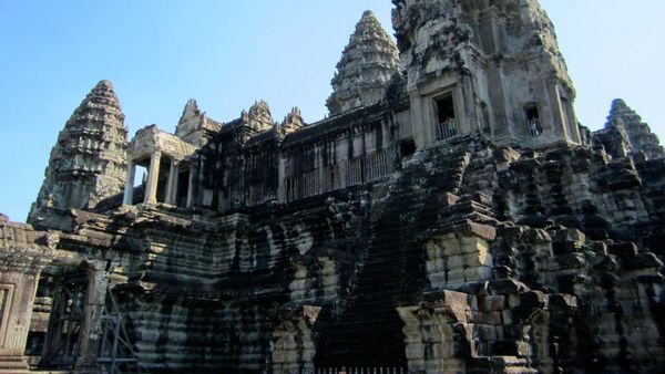 Mengungkap Misteri Hilangnya Kota Angkor, Kamboja