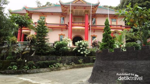 Menikmati Bangka dari Bukit Mahayana, Mantap!