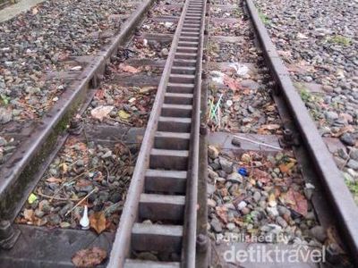 Menunggu Rel Kereta Bergerigi Lembah Anai Diaktifkan Kembali