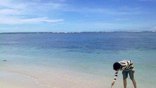 Merekam Keindahan Ujung Genteng