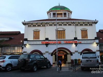 Mungkin Kamu Belum Tahu, Sisi Lain Stasiun Semarang Ini