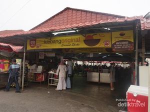 Panas Begini, Cocoknya Minum Coconut Shake di Melaka