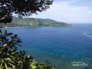 Pantai di Lombok yang Serasa Milik Sendiri