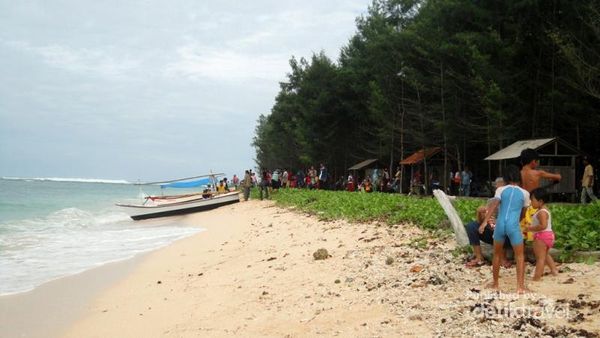 Pantai Laguna Bengkulu Tak Kalah Cantik dengan Pantai di Bali