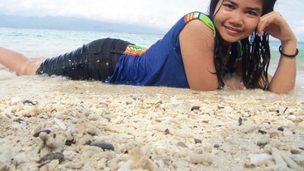 Pantai Liang, Si Perawan Manise di Ambon