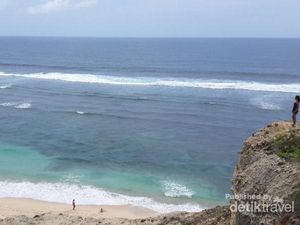 Pantai Melasti Bali yang Instagramable