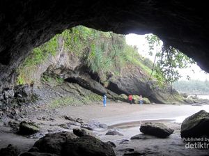 Pantai-pantai Cantik di Kebumen