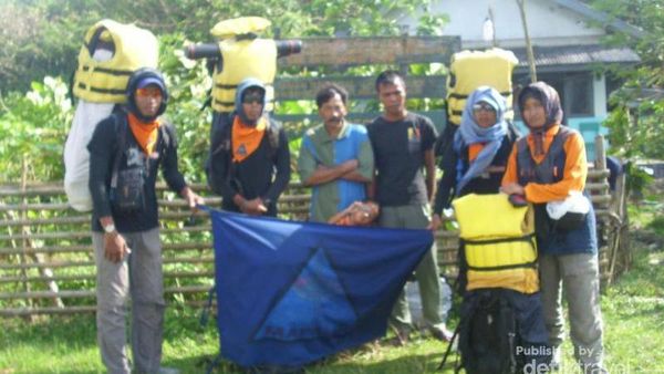 Pantai Sangiang Sirah yang Elok di Ujung Kulon
