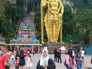 Pertama Kali Liburan ke Luar Negeri dan Sendirian, Bisa Kok!