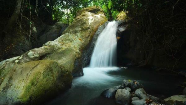 Pesona Air Terjun Haruyan Dayak