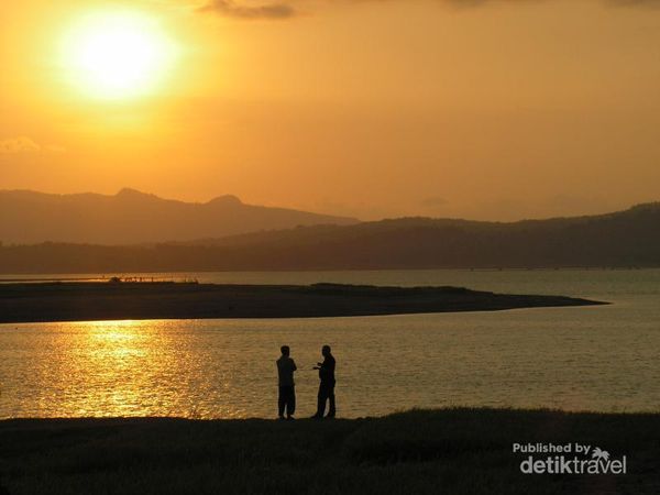 Pulang ke Wonogiri, Kunjungi Waduk Gajah Mungkur