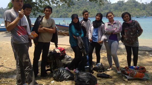 Pulau Sempu yang Mistis Menakjubkan