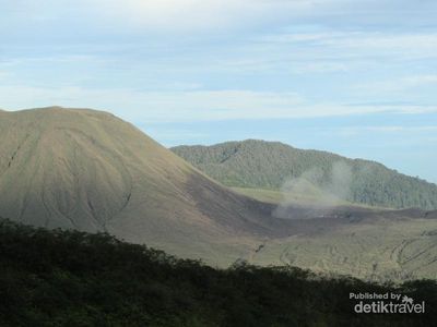 Puncak Mahawu, Sunrise & Sunset Terbaik di Sulawesi Utara