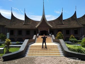 Rangkuman Khazanah Budaya Minang Ada di Sini