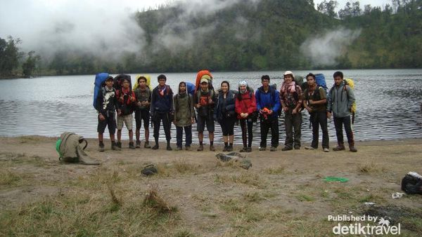 Ranu Kumbolo, Jauh Dekat Sama Cantiknya!