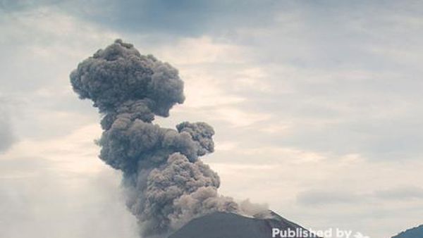 Saat Anak Gunung Krakatau Menarik Perhatian