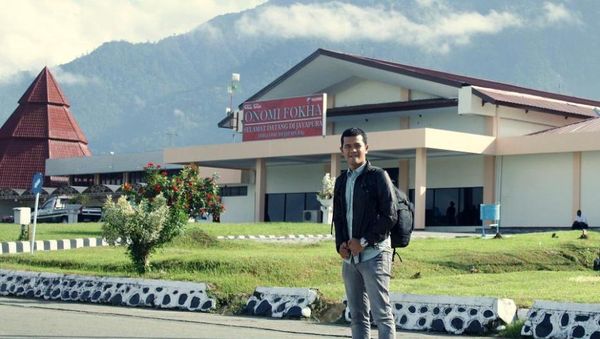 Sambutan Hangat di Perbatasan Papua, Welcome Mister!