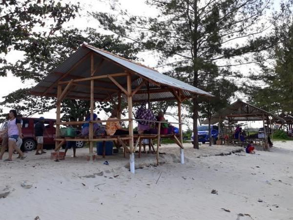 Satu Lagi Pantai Cantik di Bangka